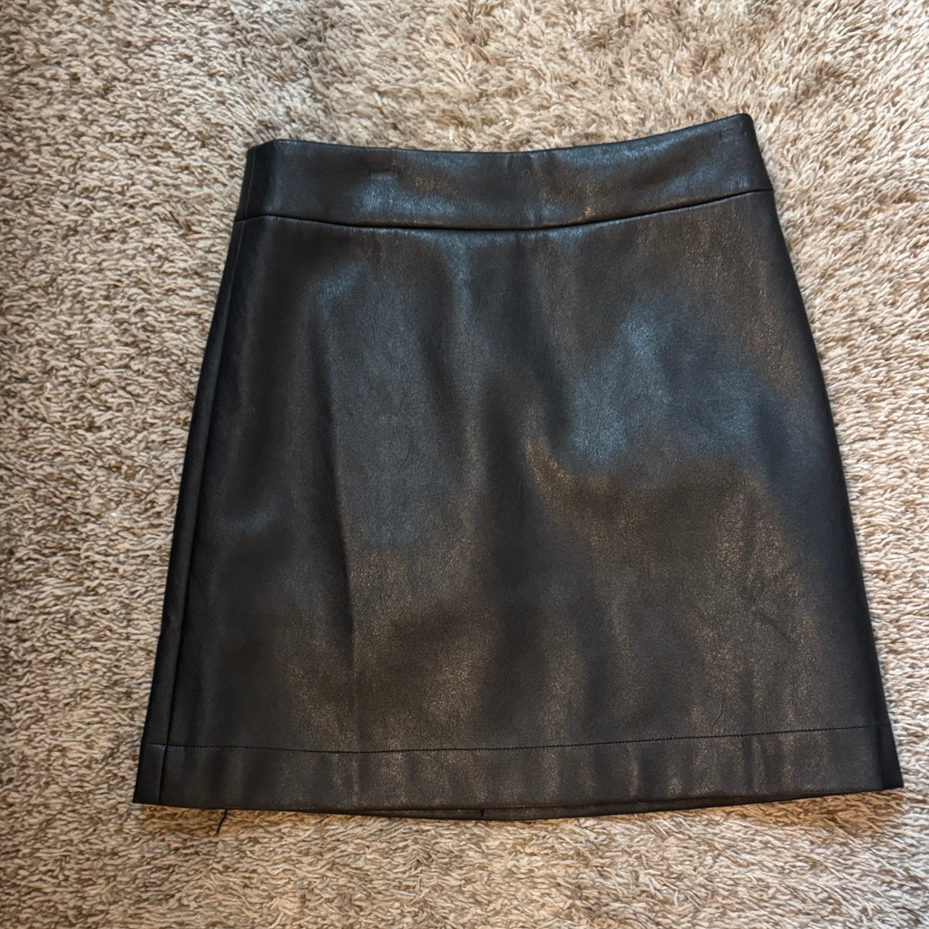 Jcrew Faux Leather Skirt Size 0